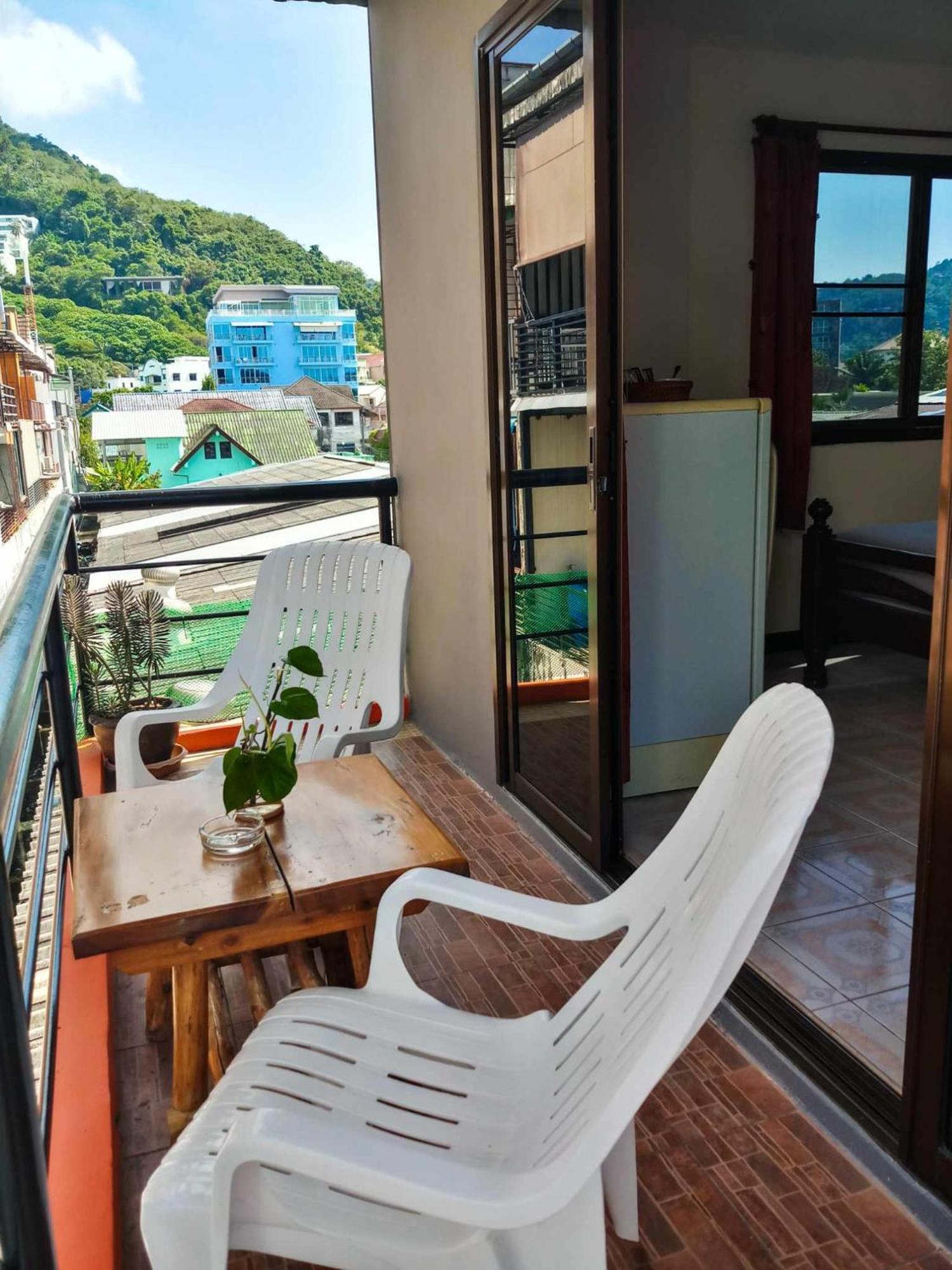Kata Lina Guesthouse ภายนอก รูปภาพ