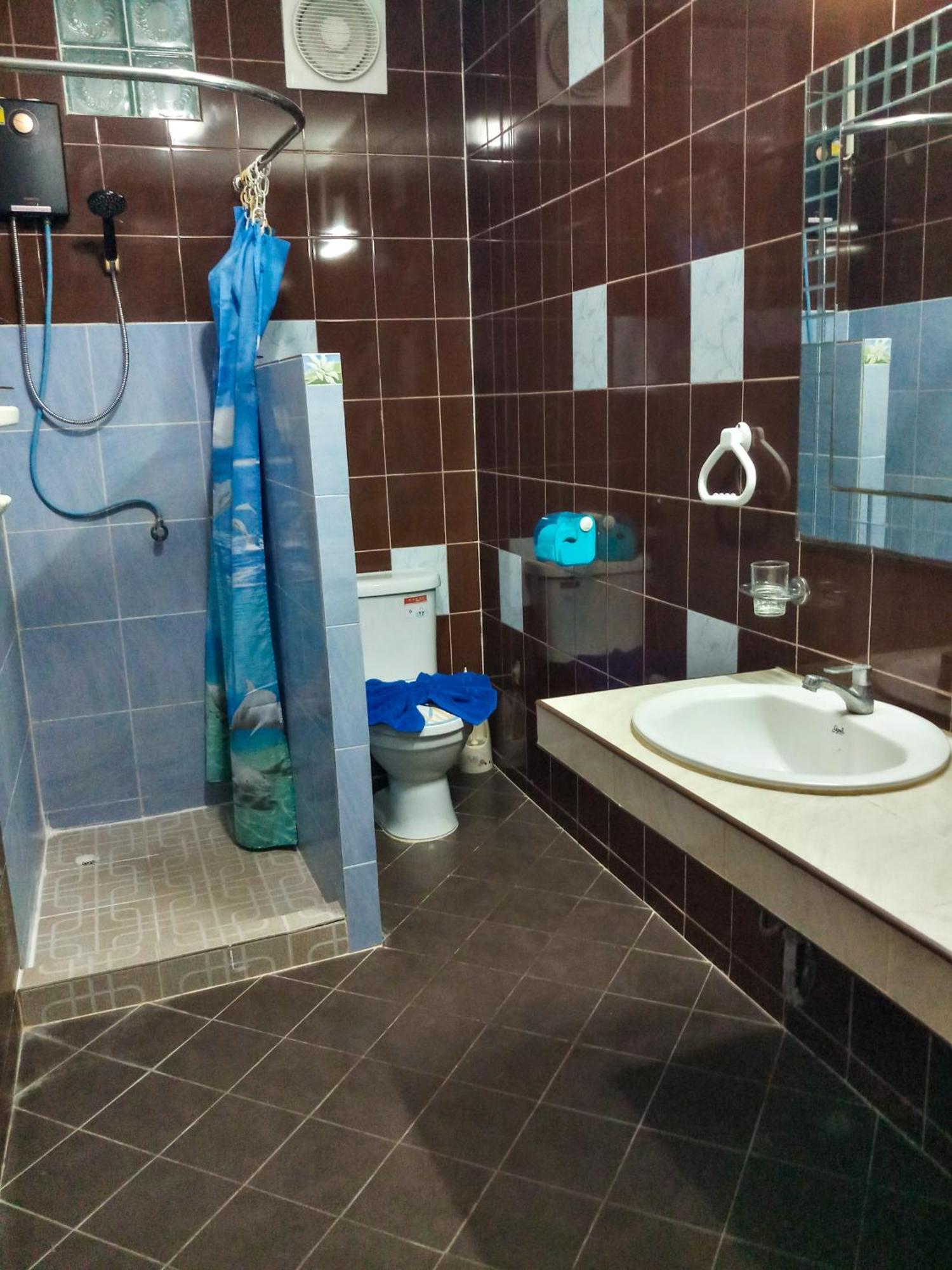 Kata Lina Guesthouse ภายนอก รูปภาพ