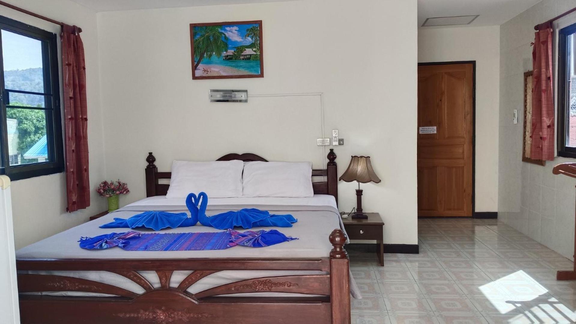 Kata Lina Guesthouse ภายนอก รูปภาพ